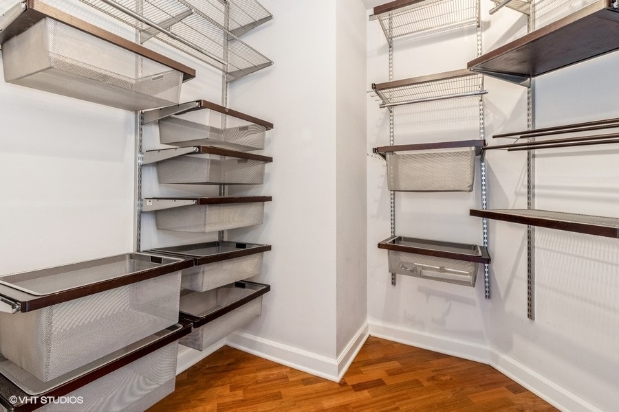 420 E Waterside Drive Unit: 2214