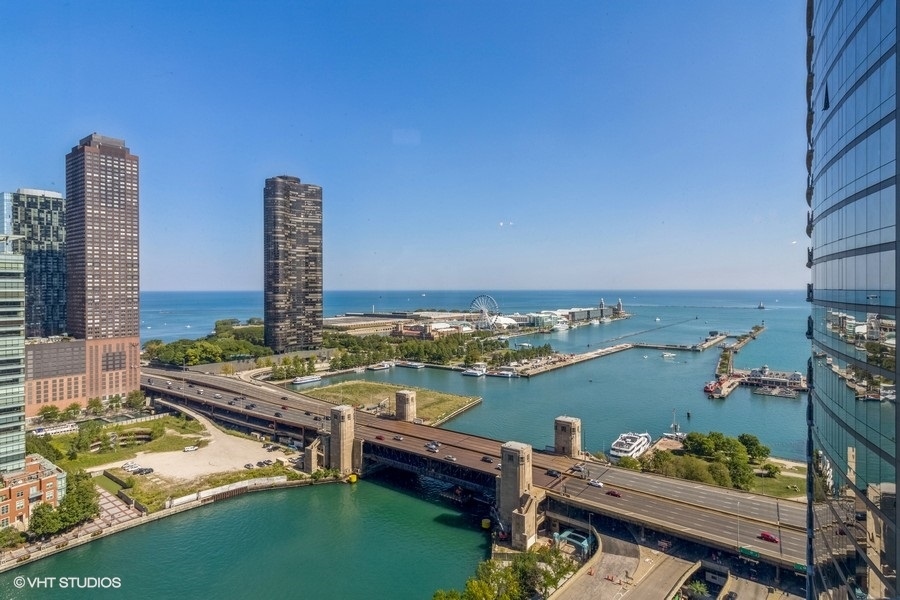420 E Waterside Drive Unit: 2214