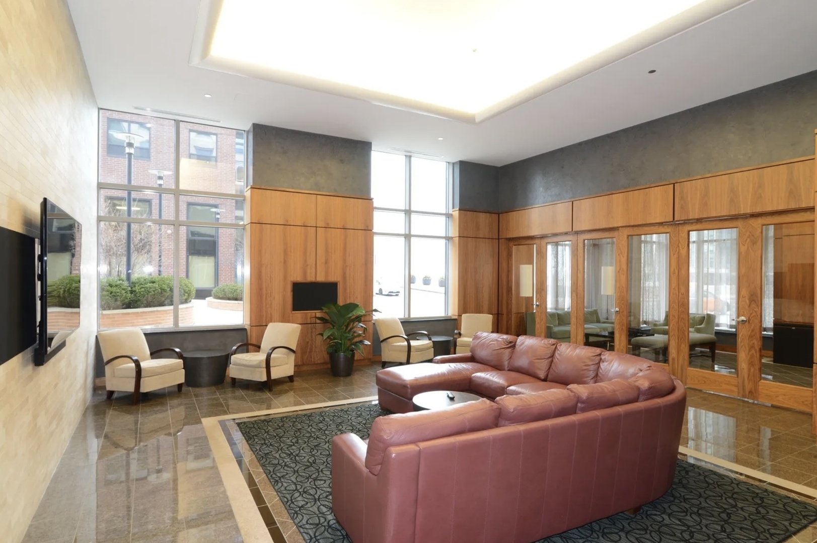 420 E Waterside Drive Unit: 2214