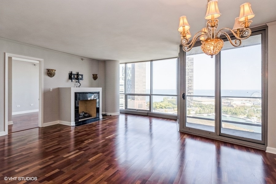 420 E Waterside Drive Unit: 2214