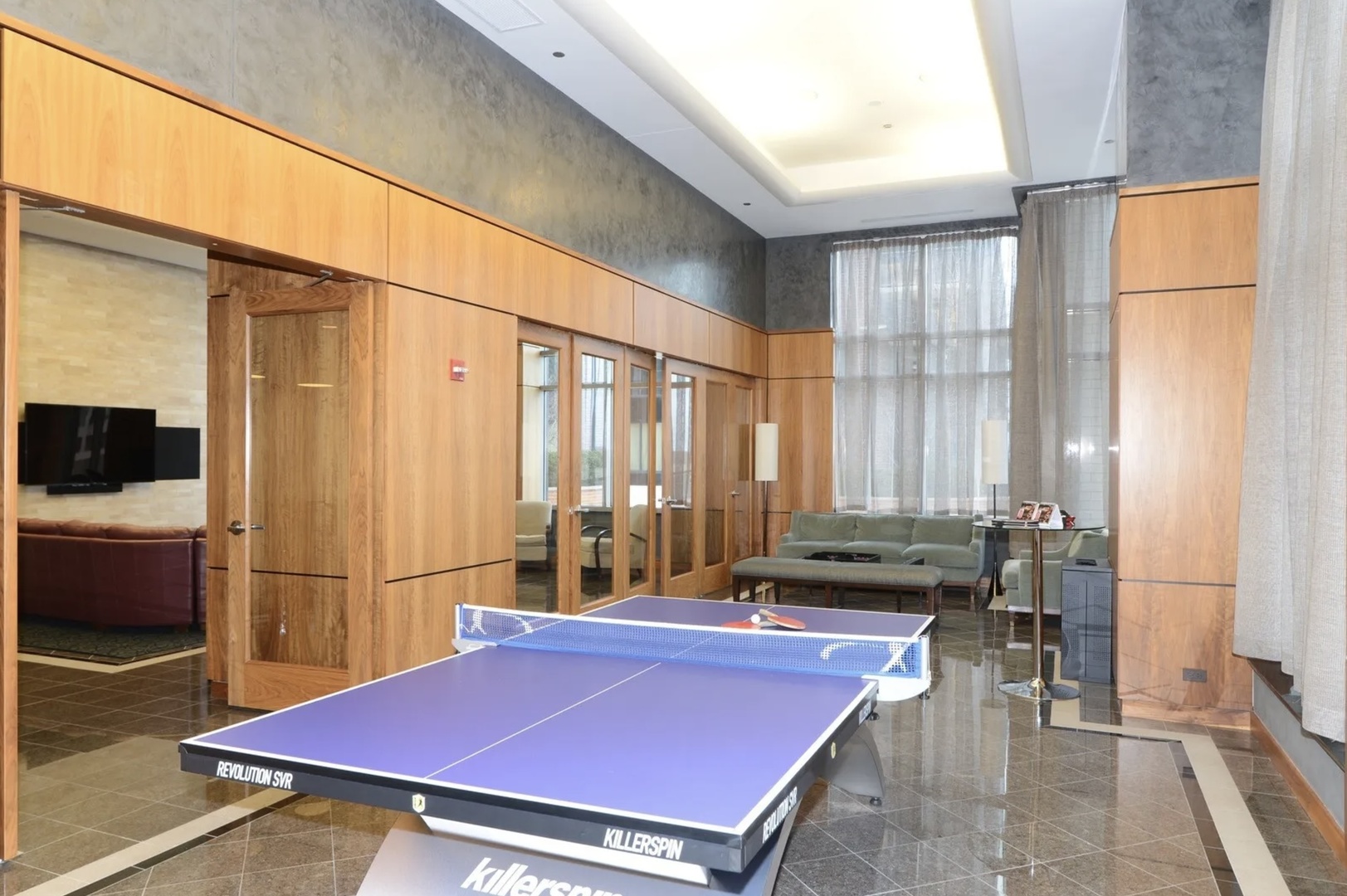 420 E WATERSIDE Drive Unit: 1111