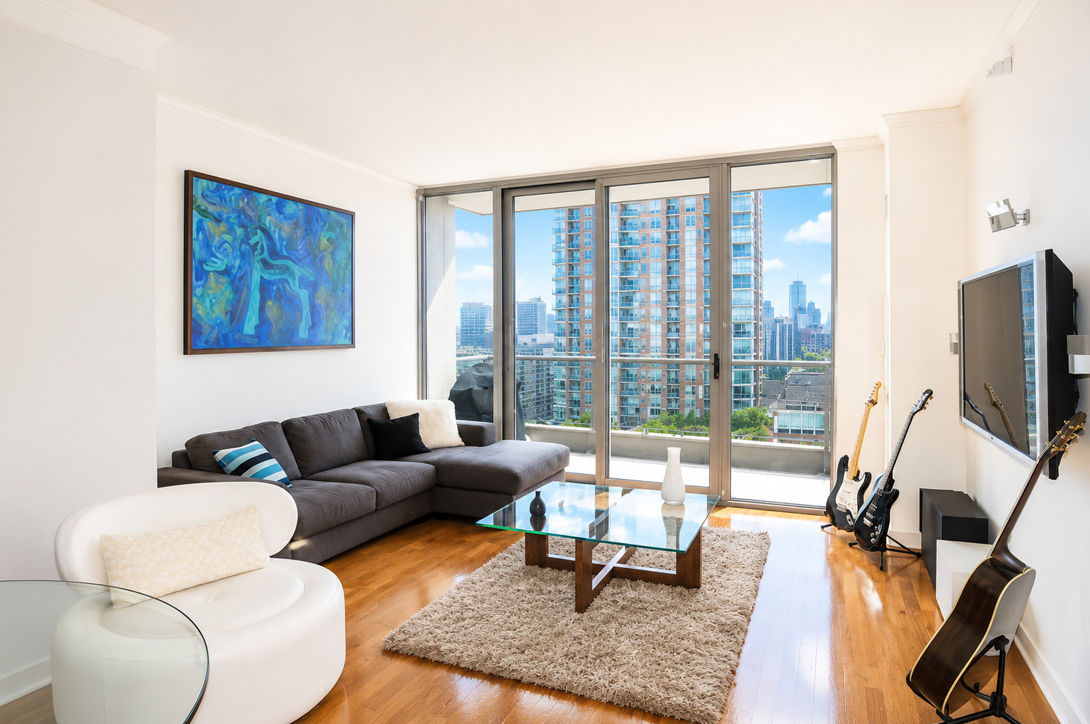 420 E WATERSIDE Drive Unit: 1111