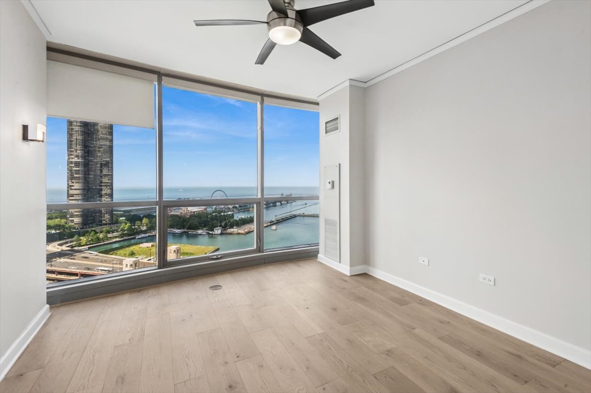 420 E WATERSIDE Drive Unit: 2214