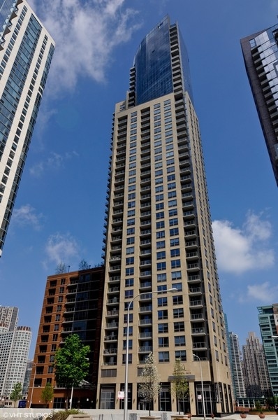 420 E WATERSIDE Drive Unit: 2214