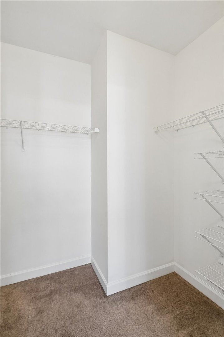 420 E Waterside Drive Unit: 807