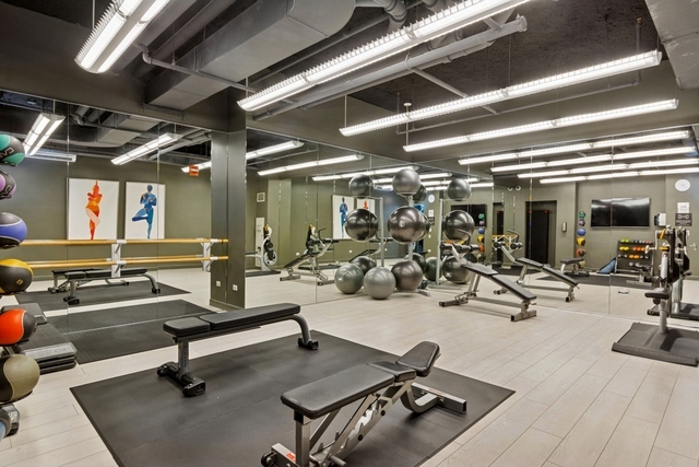 450 E Waterside Drive Unit: 1808