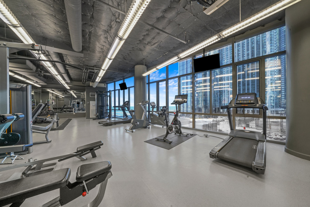 450 E Waterside Drive Unit: 1808