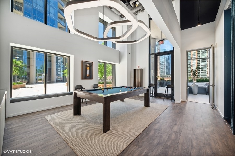 450 E Waterside Drive Unit: 1808