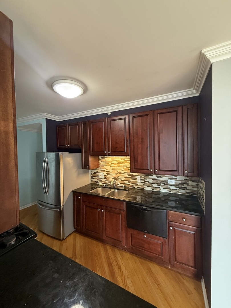 630 N State Street Unit: 1808