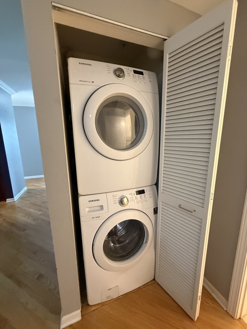 630 N State Street Unit: 1808