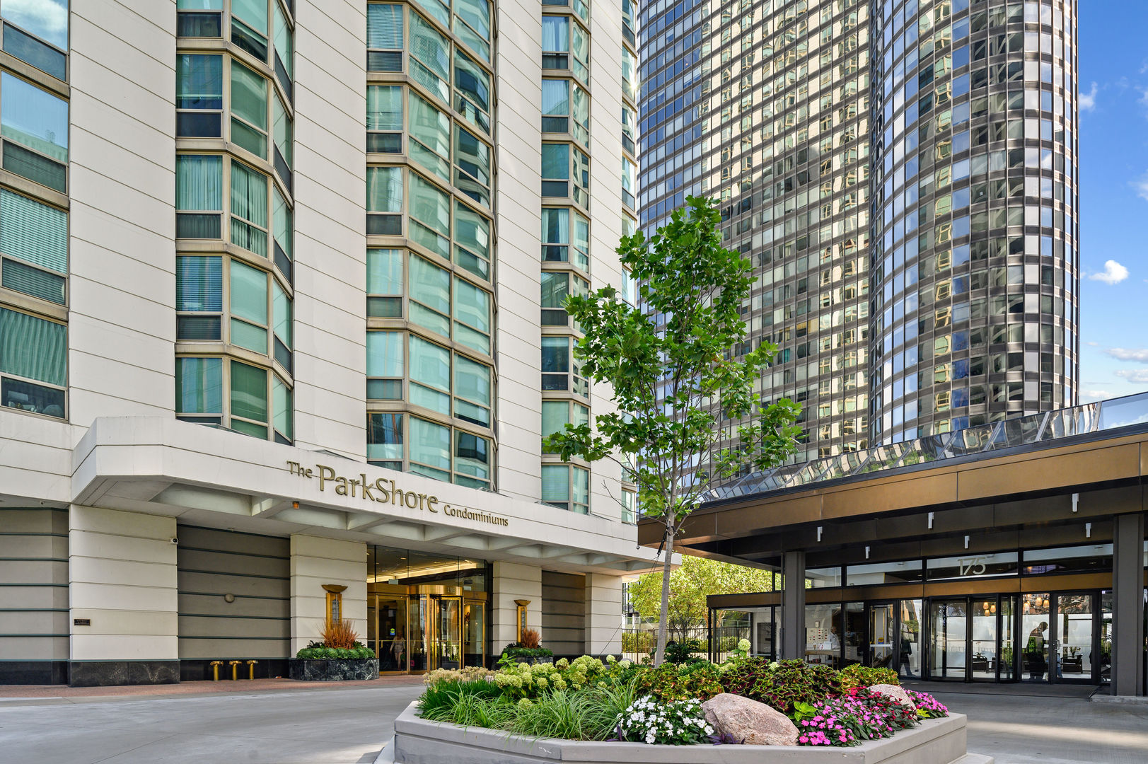 195 N HARBOR Drive Unit: 2408