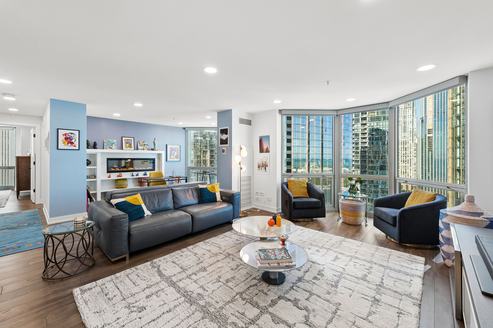 195 N HARBOR Drive Unit: 2408