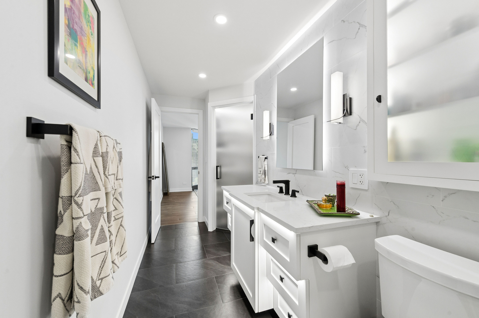195 N HARBOR Drive Unit: 2408