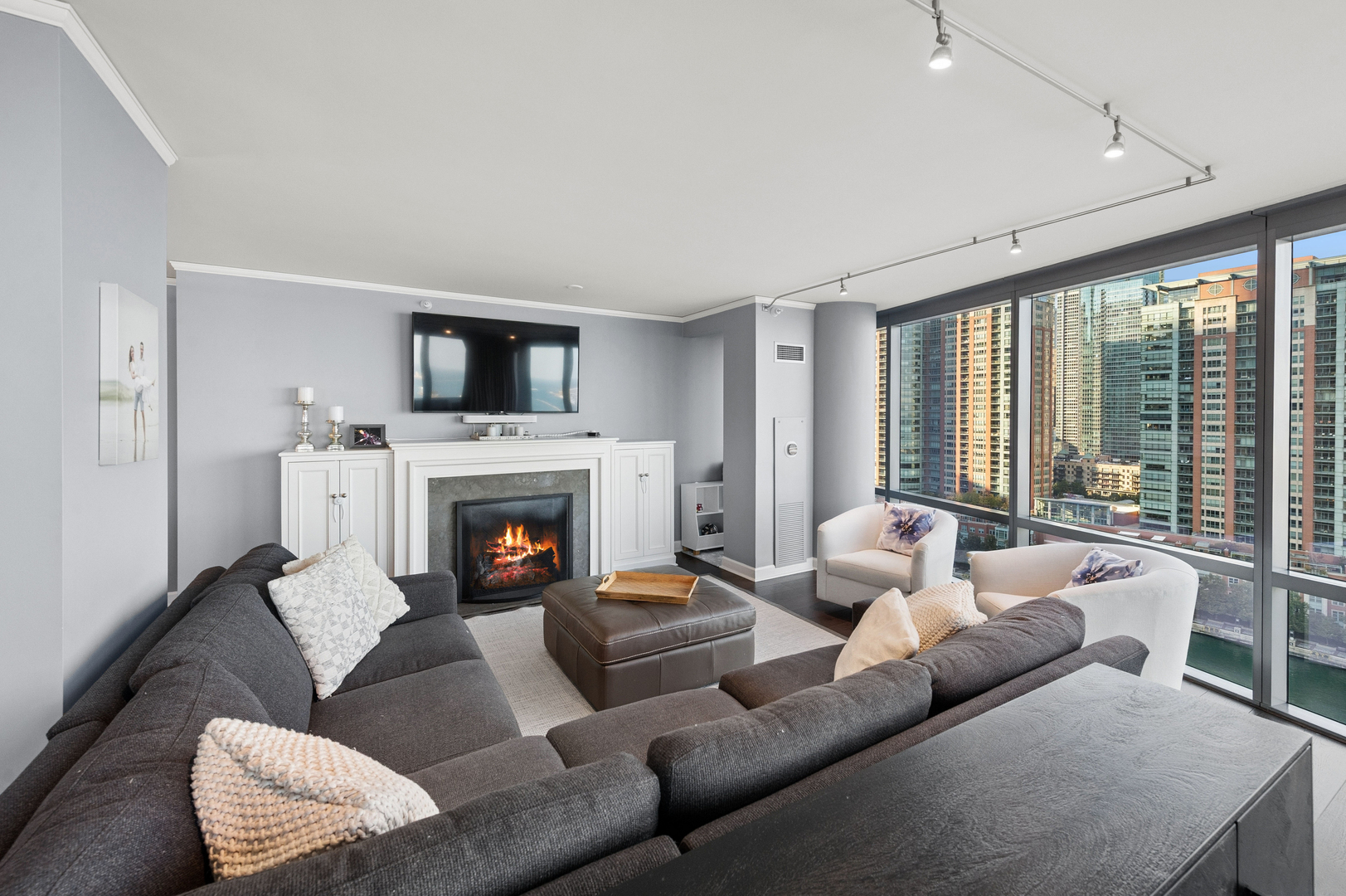 450 E Waterside Drive Unit: 1302