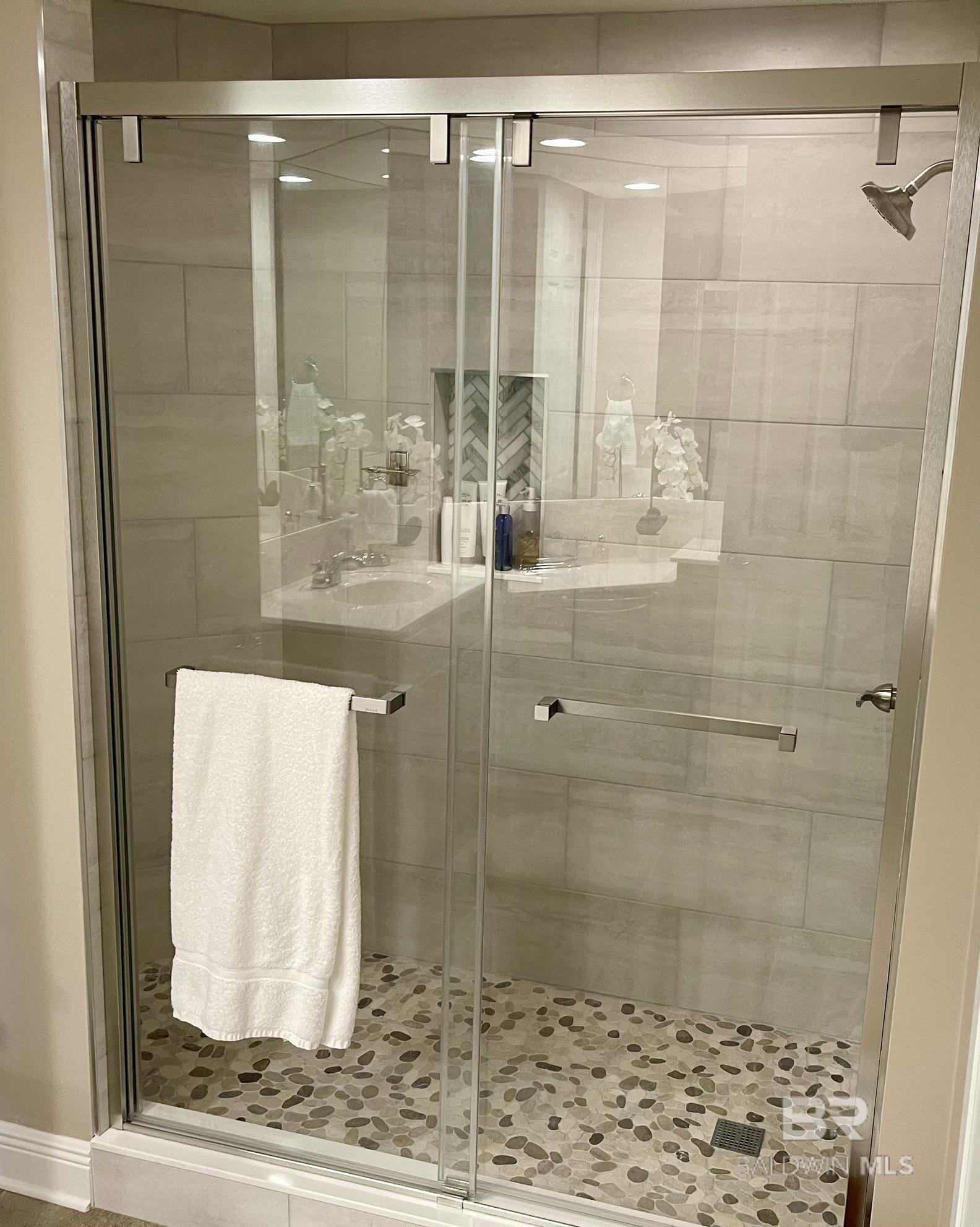 200 Peninsula Boulevard H-102