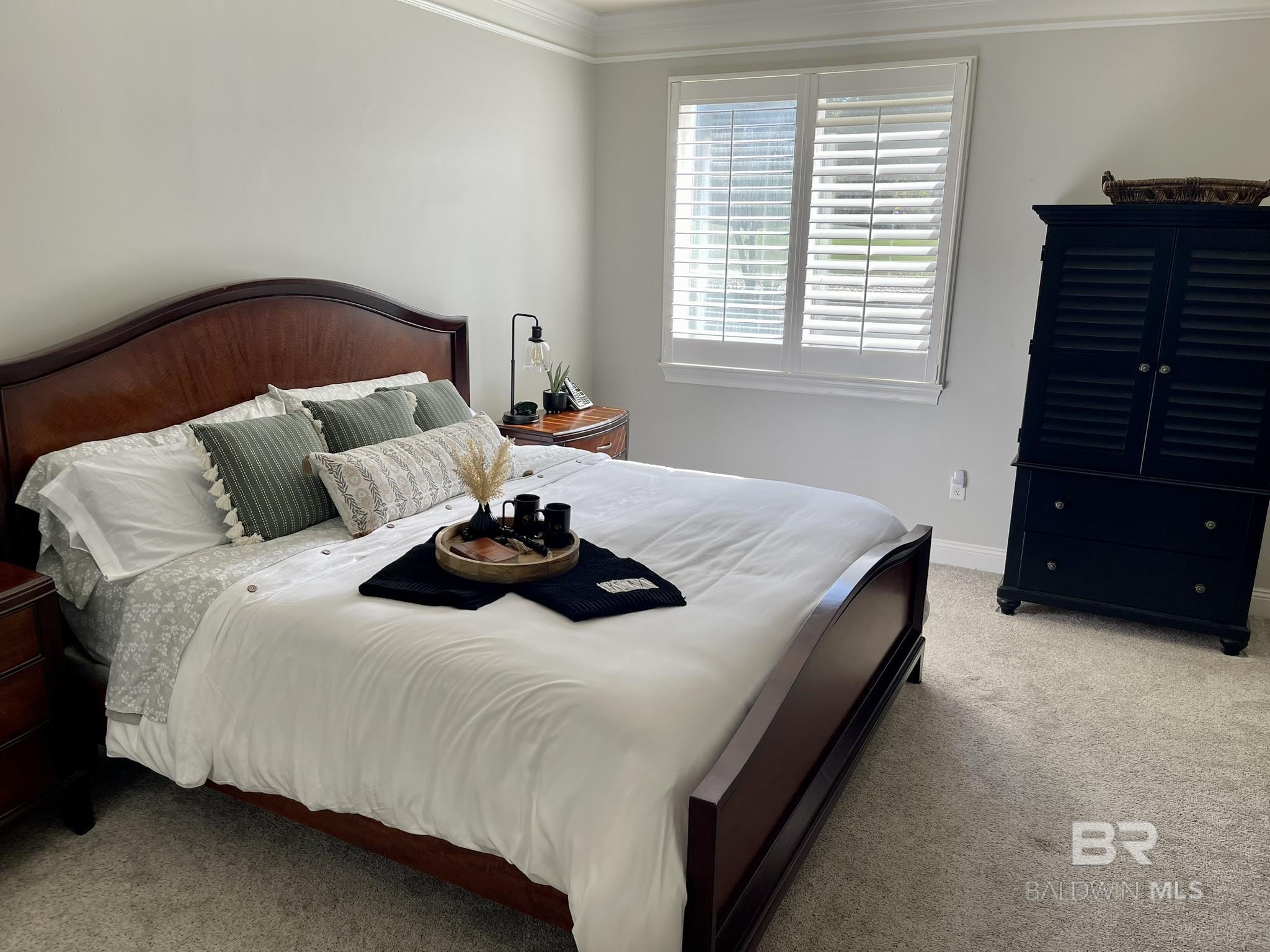 200 Peninsula Boulevard H-102