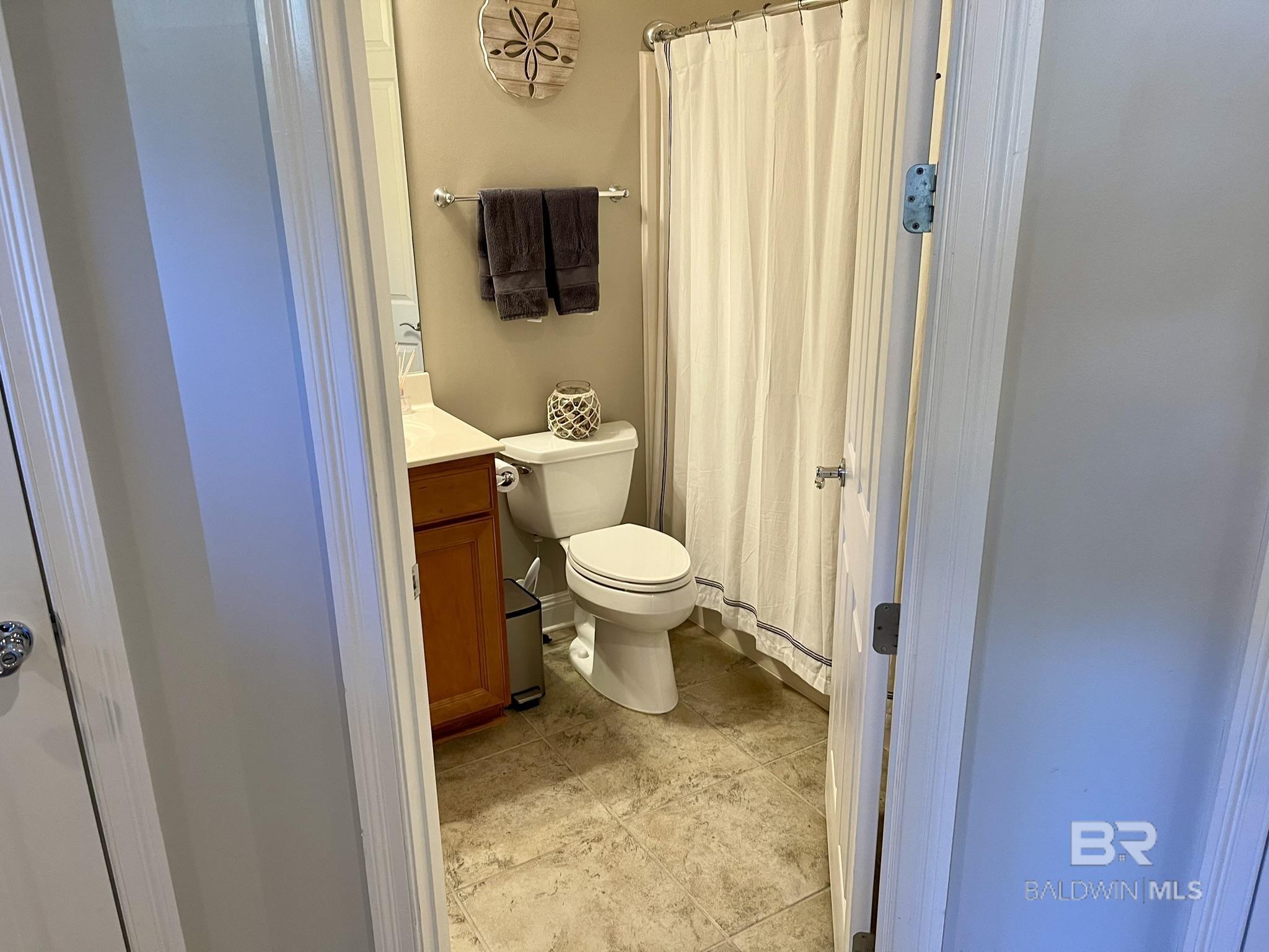 200 Peninsula Boulevard H-102