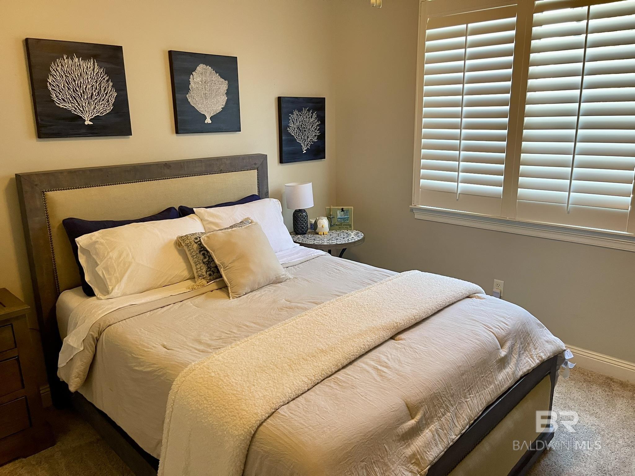 200 Peninsula Boulevard H-102