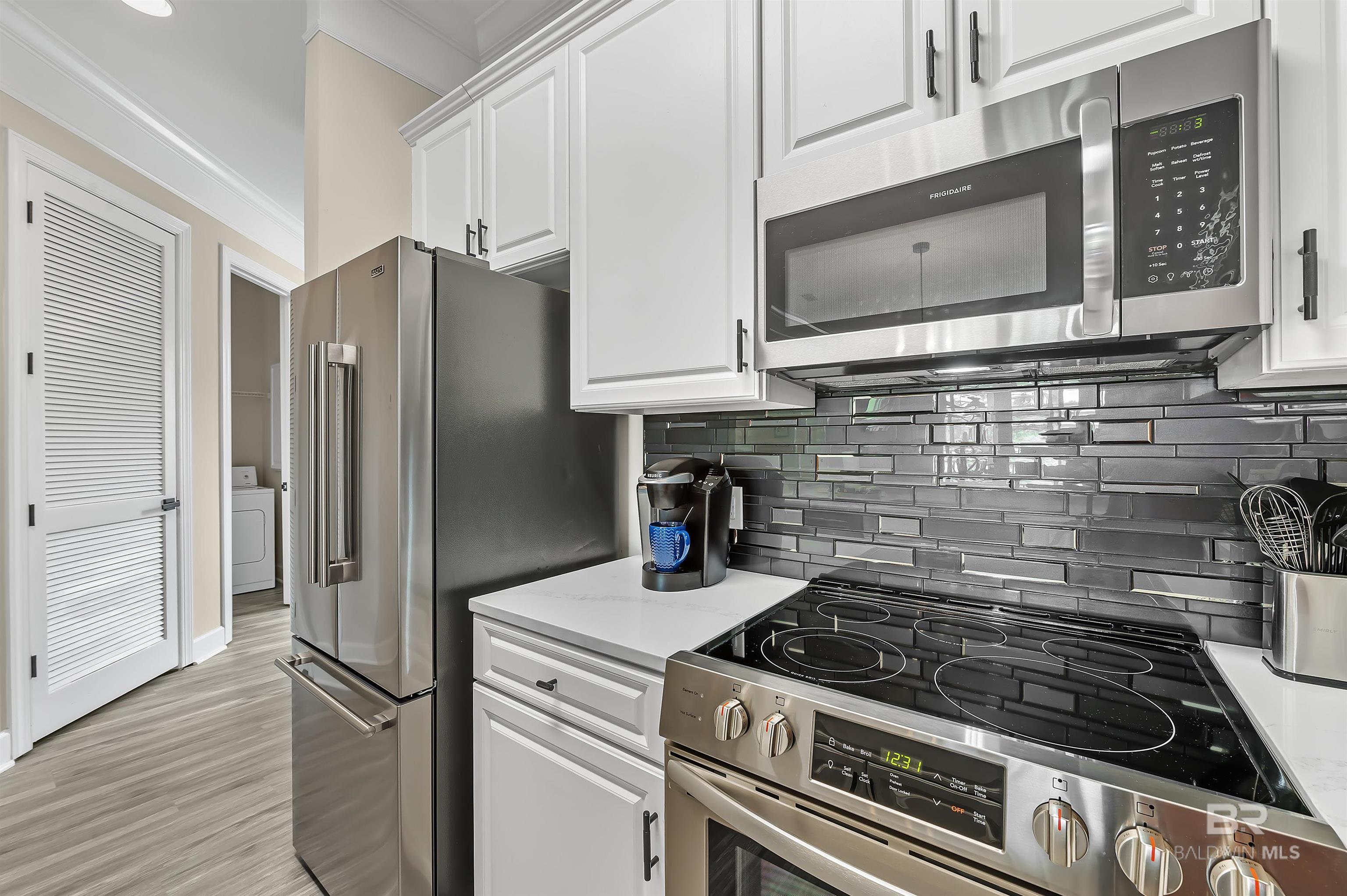 200 Peninsula Boulevard B203