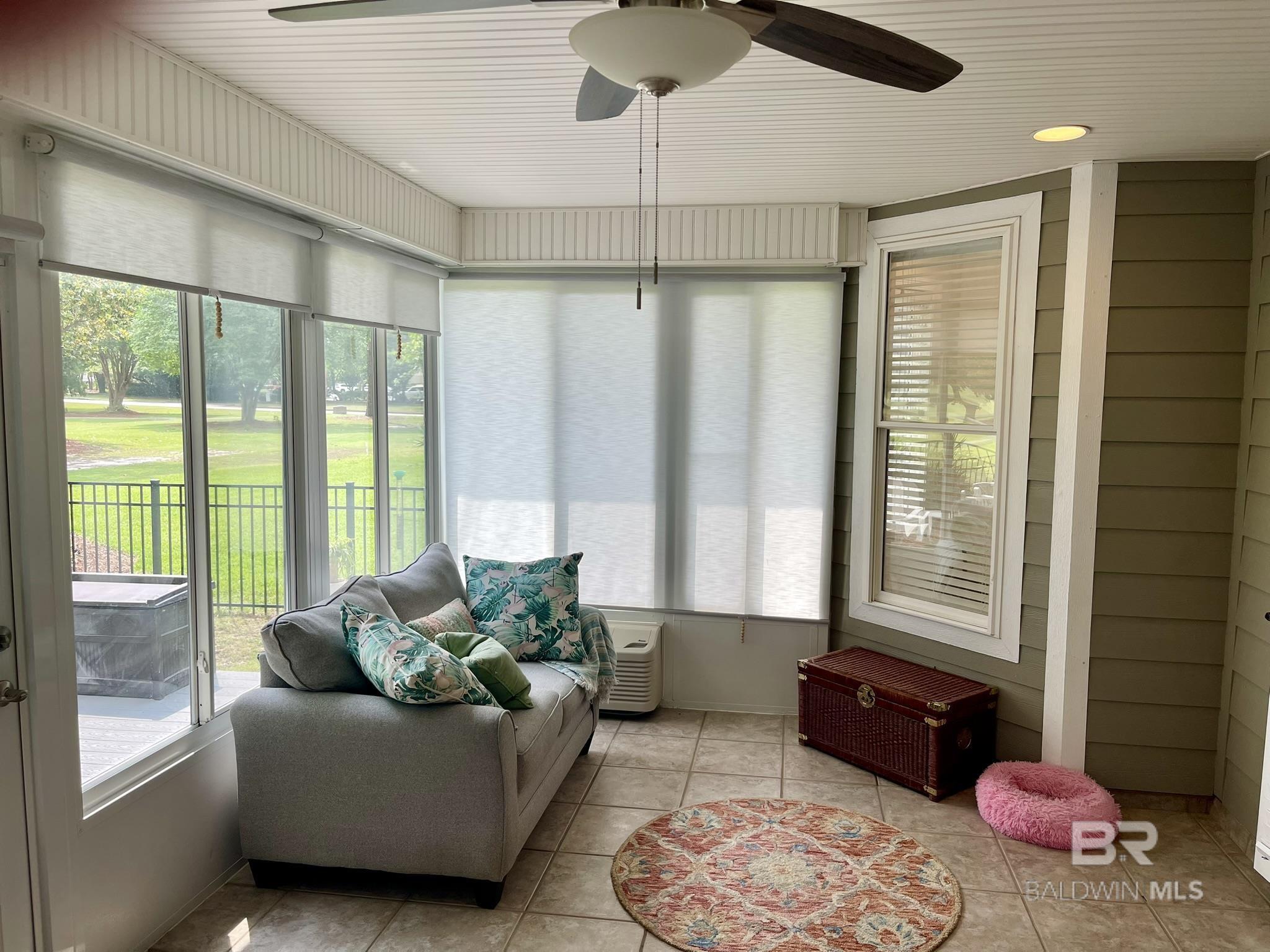 14 Baywalk Drive