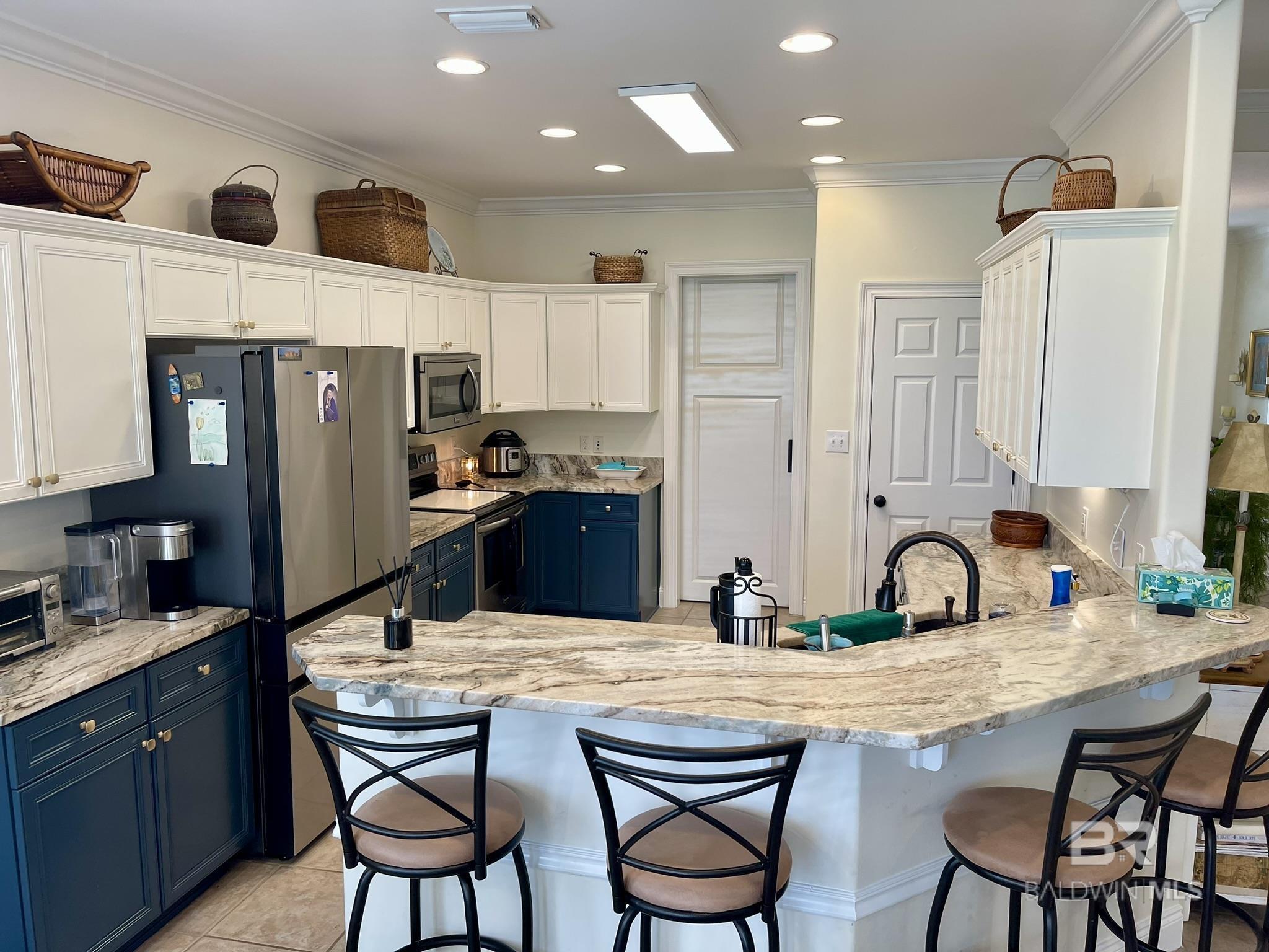 14 Baywalk Drive