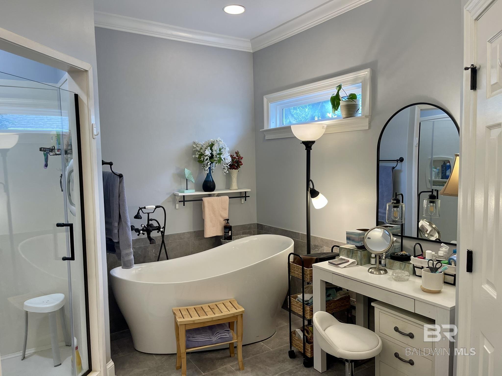 14 Baywalk Drive