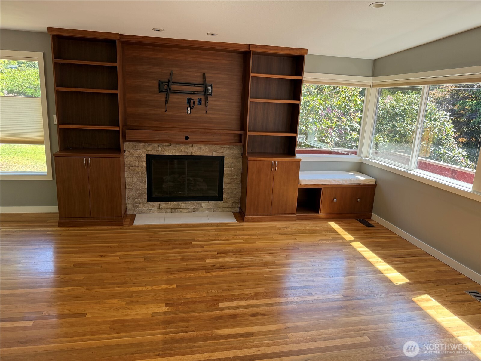 16040 SE 2nd Street