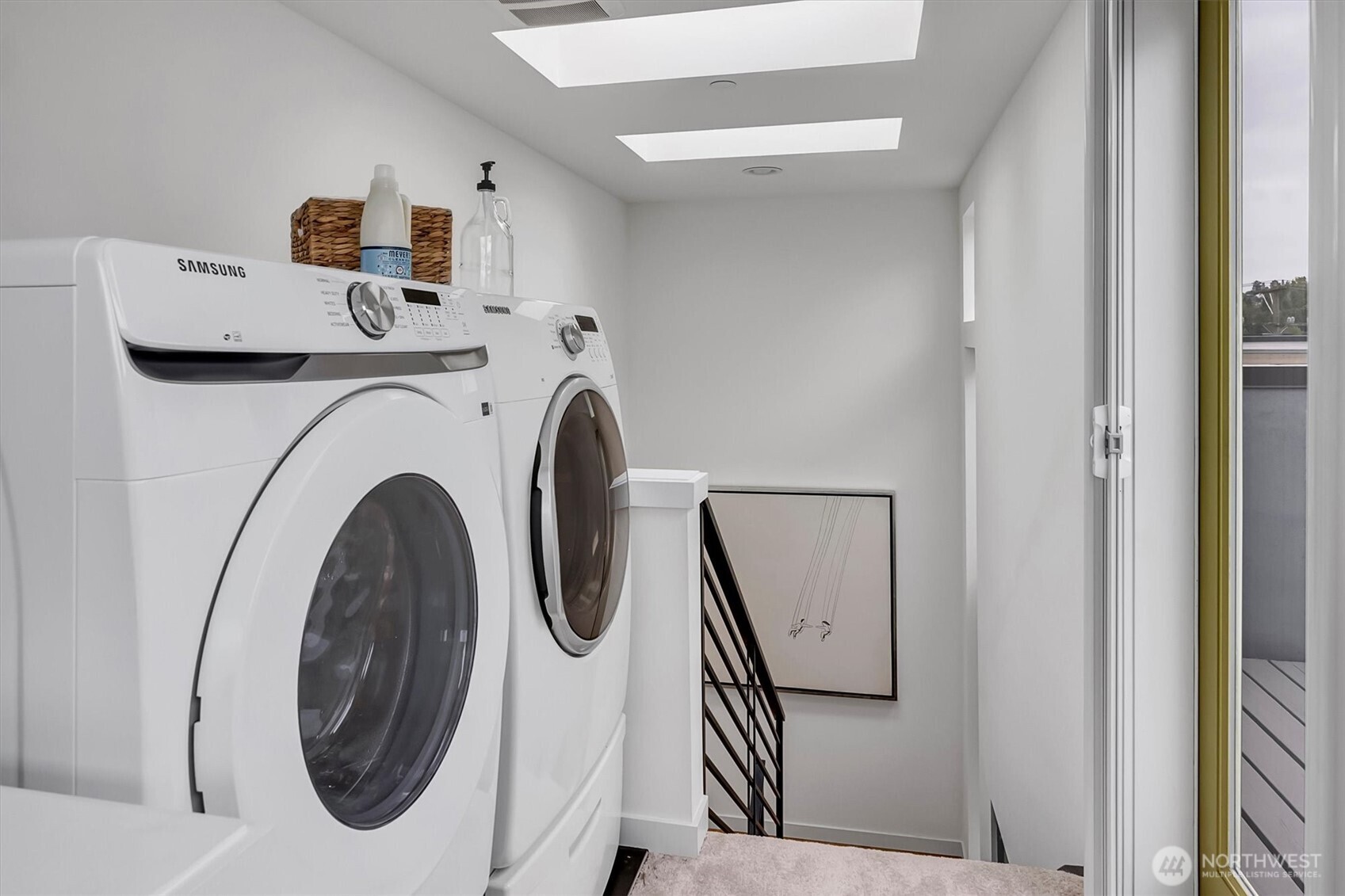 1915 25th Avenue S Unit: Unit D