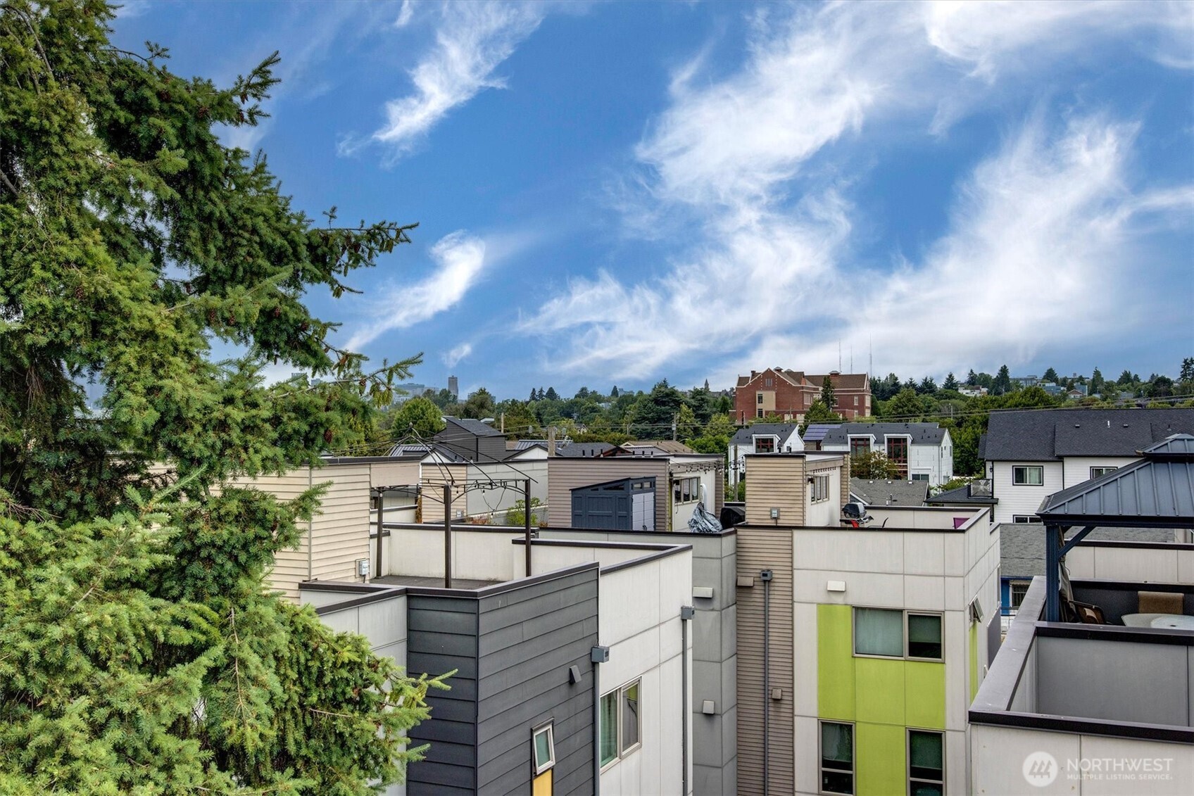 1915 25th Avenue S Unit: Unit D