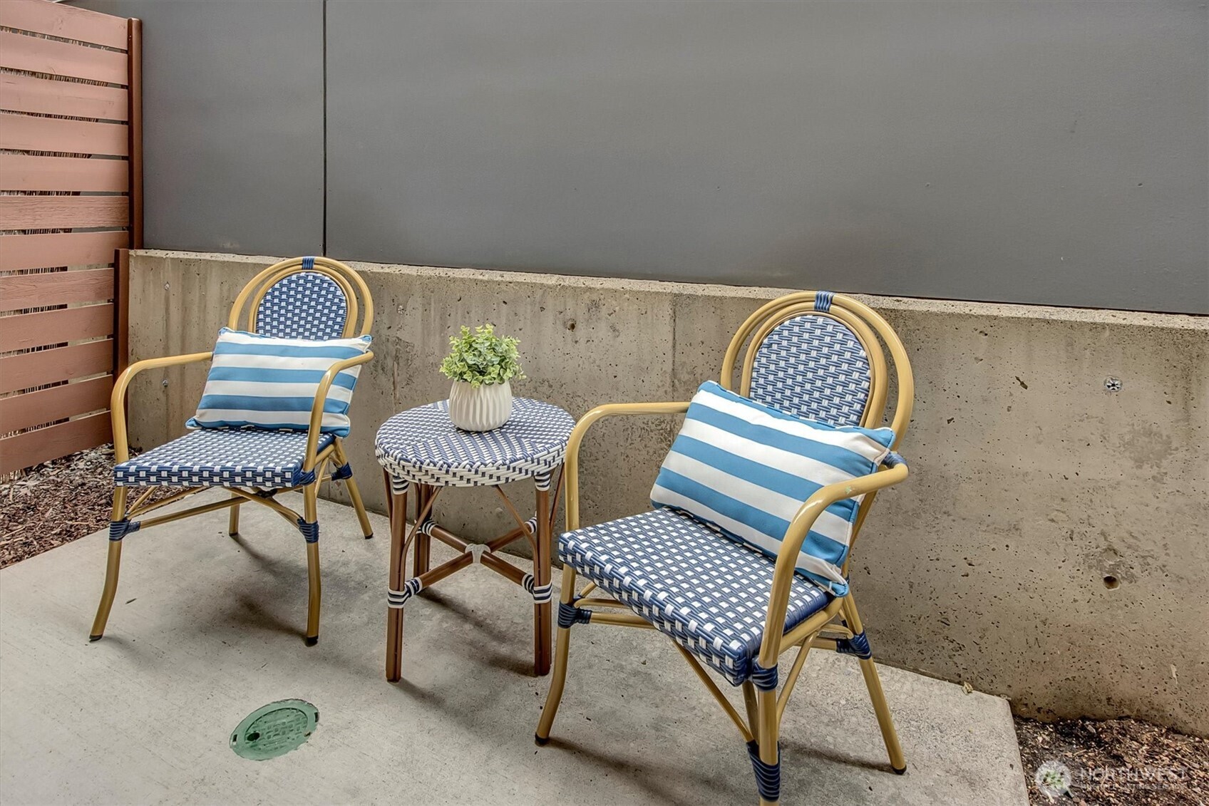 1915 25th Avenue S Unit: Unit D