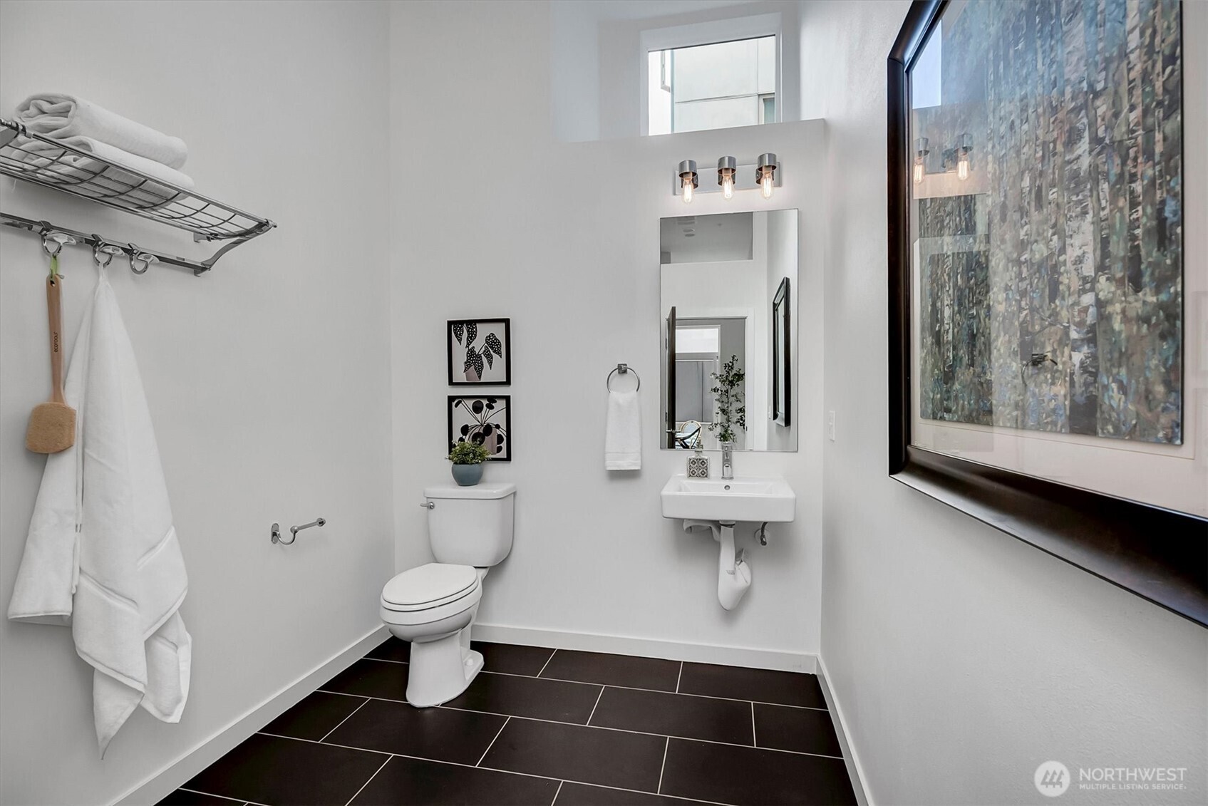 1915 25th Avenue S Unit: Unit D