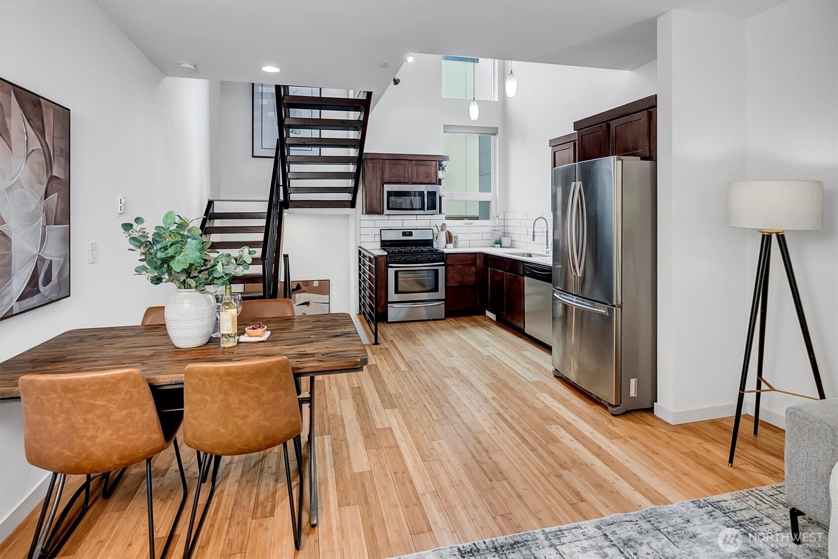 1915 25th Avenue S Unit: Unit D