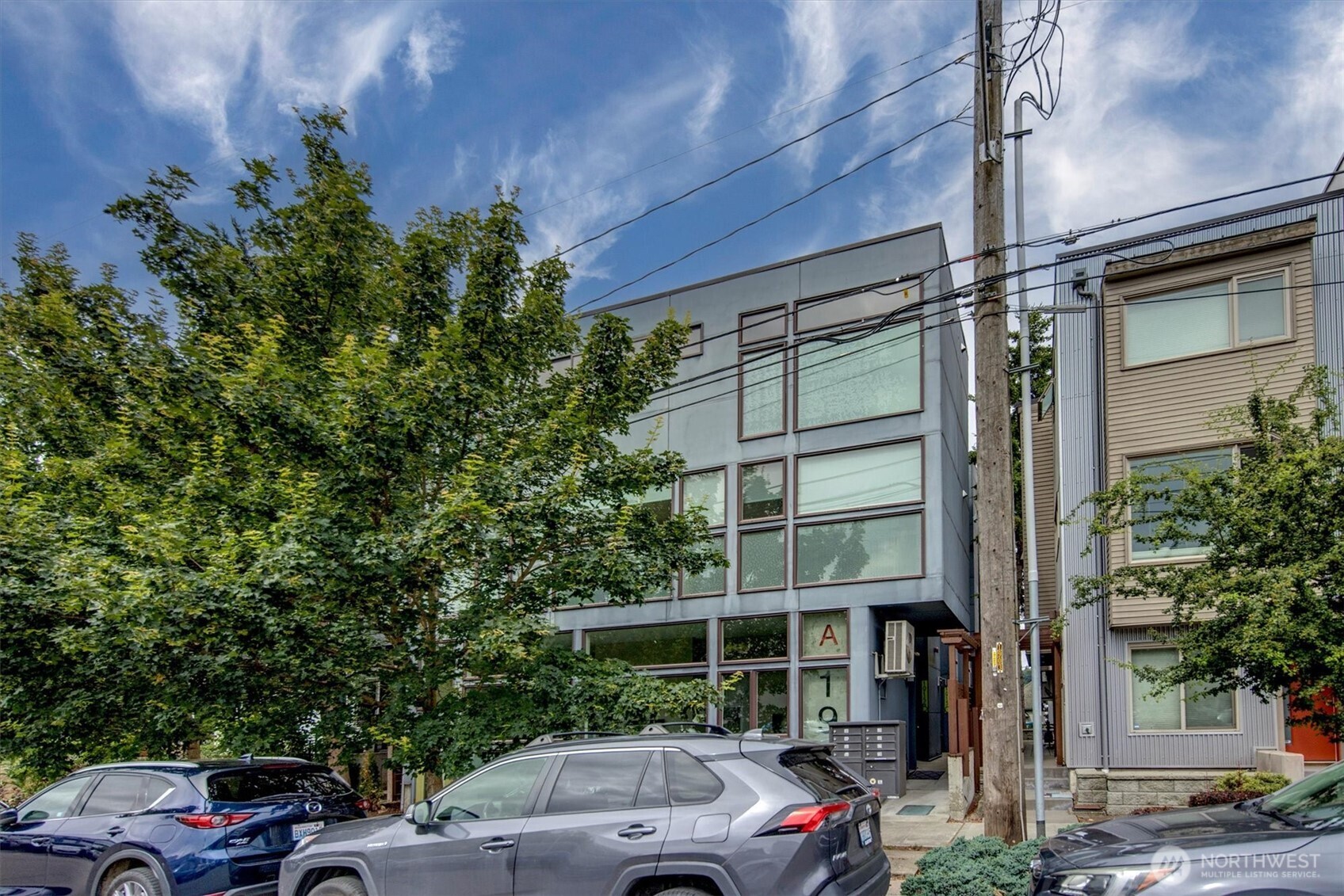 1915 25th Avenue S Unit: Unit D