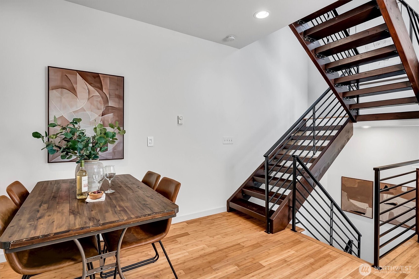 1915 25th Avenue S Unit: Unit D
