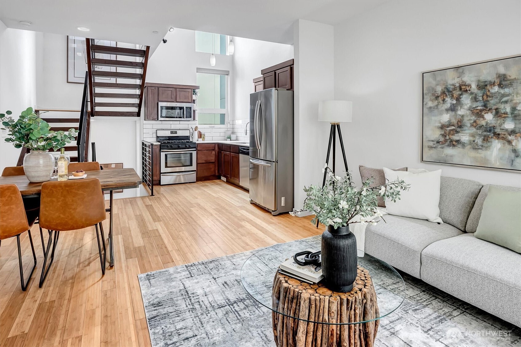 1915 25th Avenue S Unit: Unit D