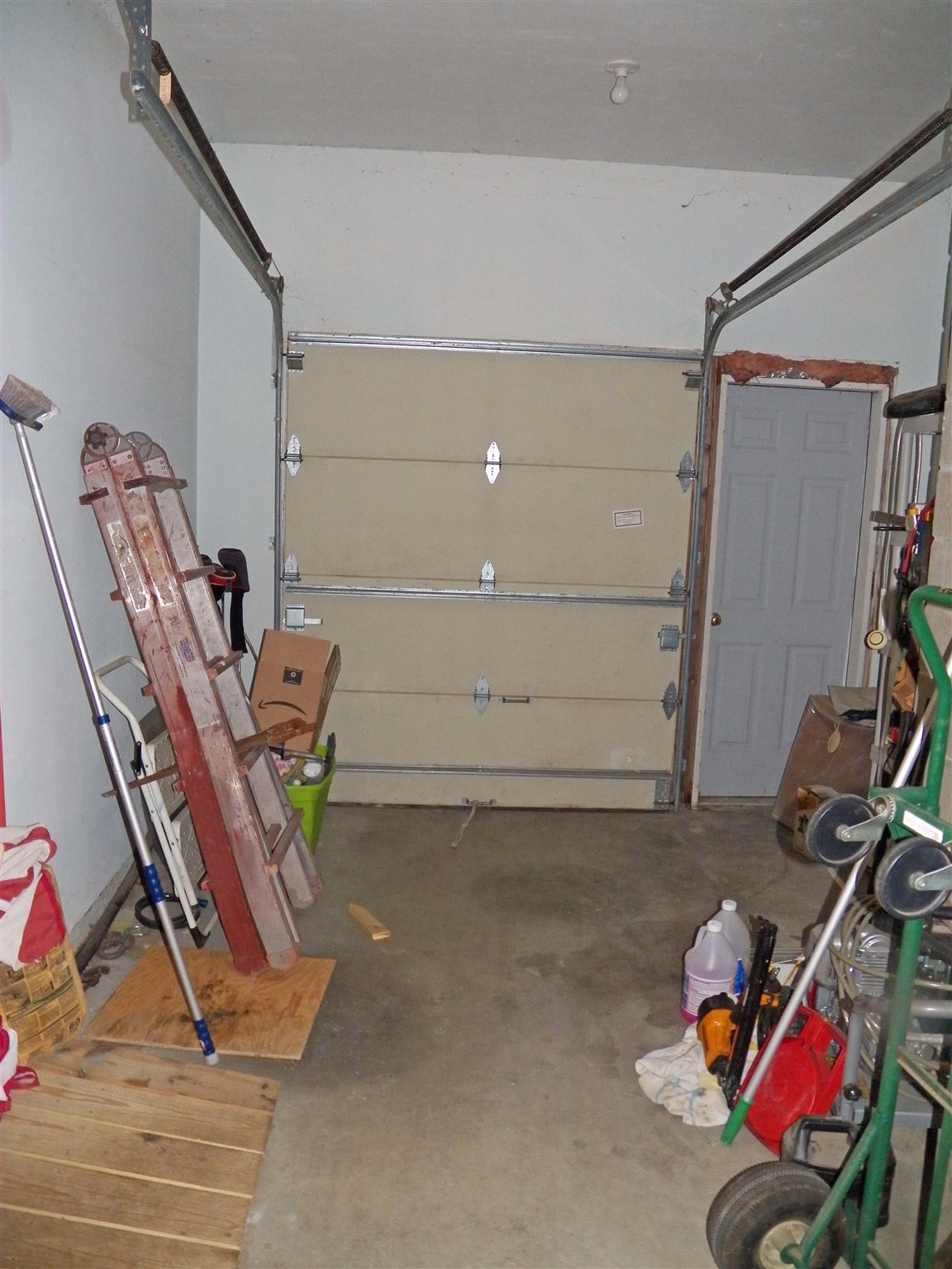 845 Upper Straw Road