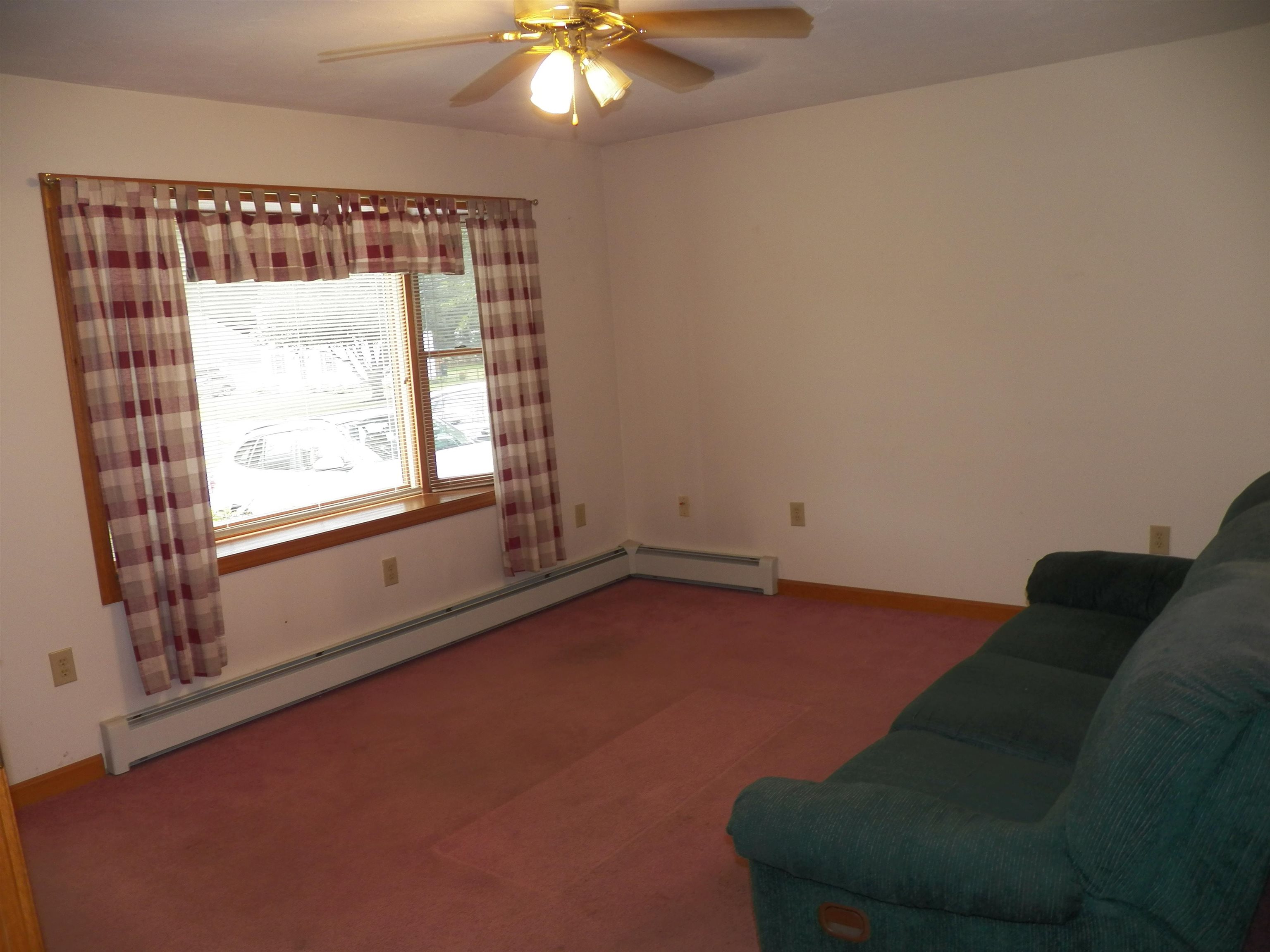 6 Opal Lane