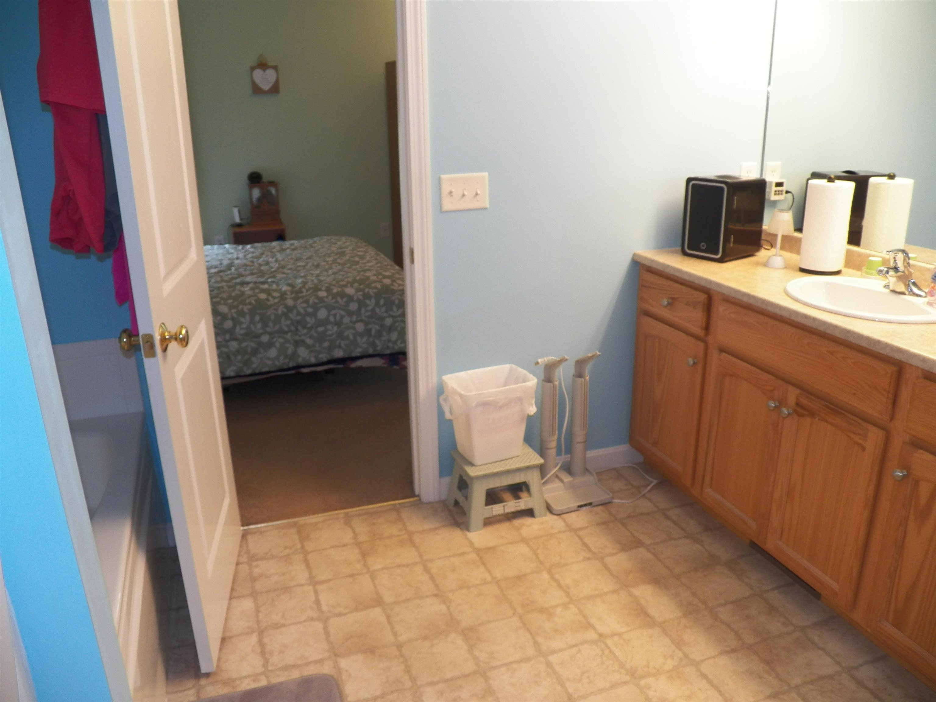 2 Chablis Terrace Unit: 2