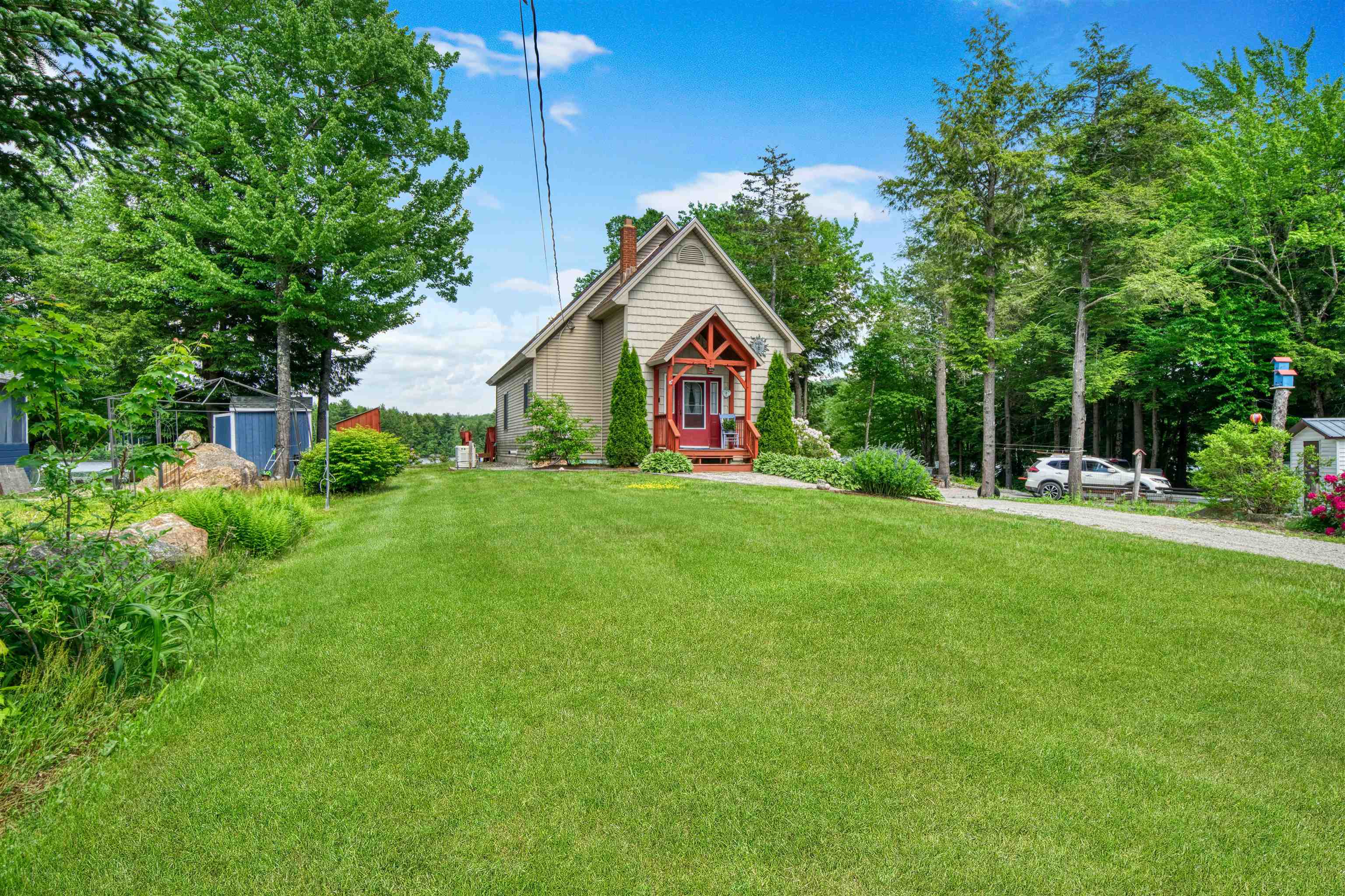 1705 Valley Road