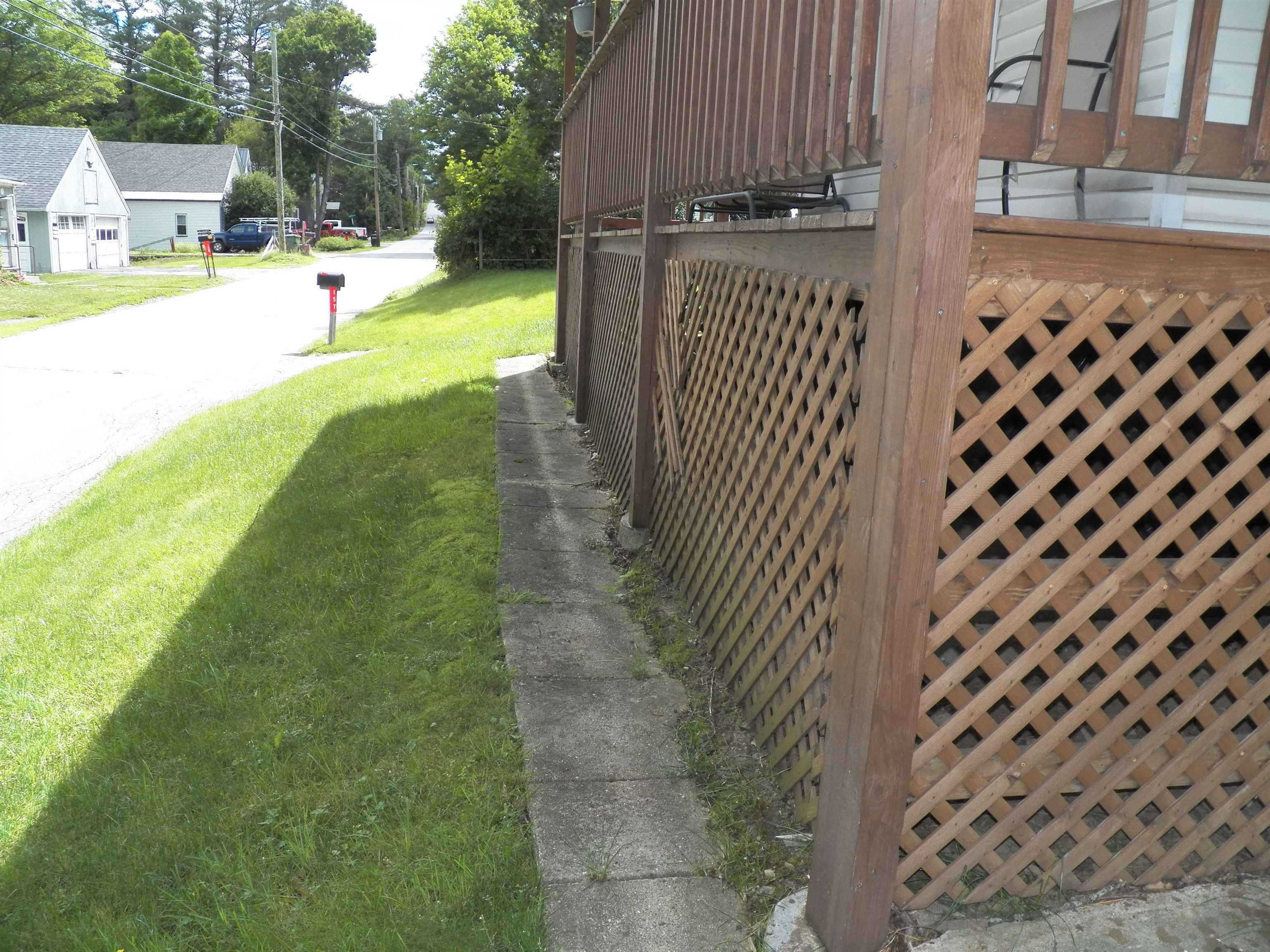 157 Maple Street