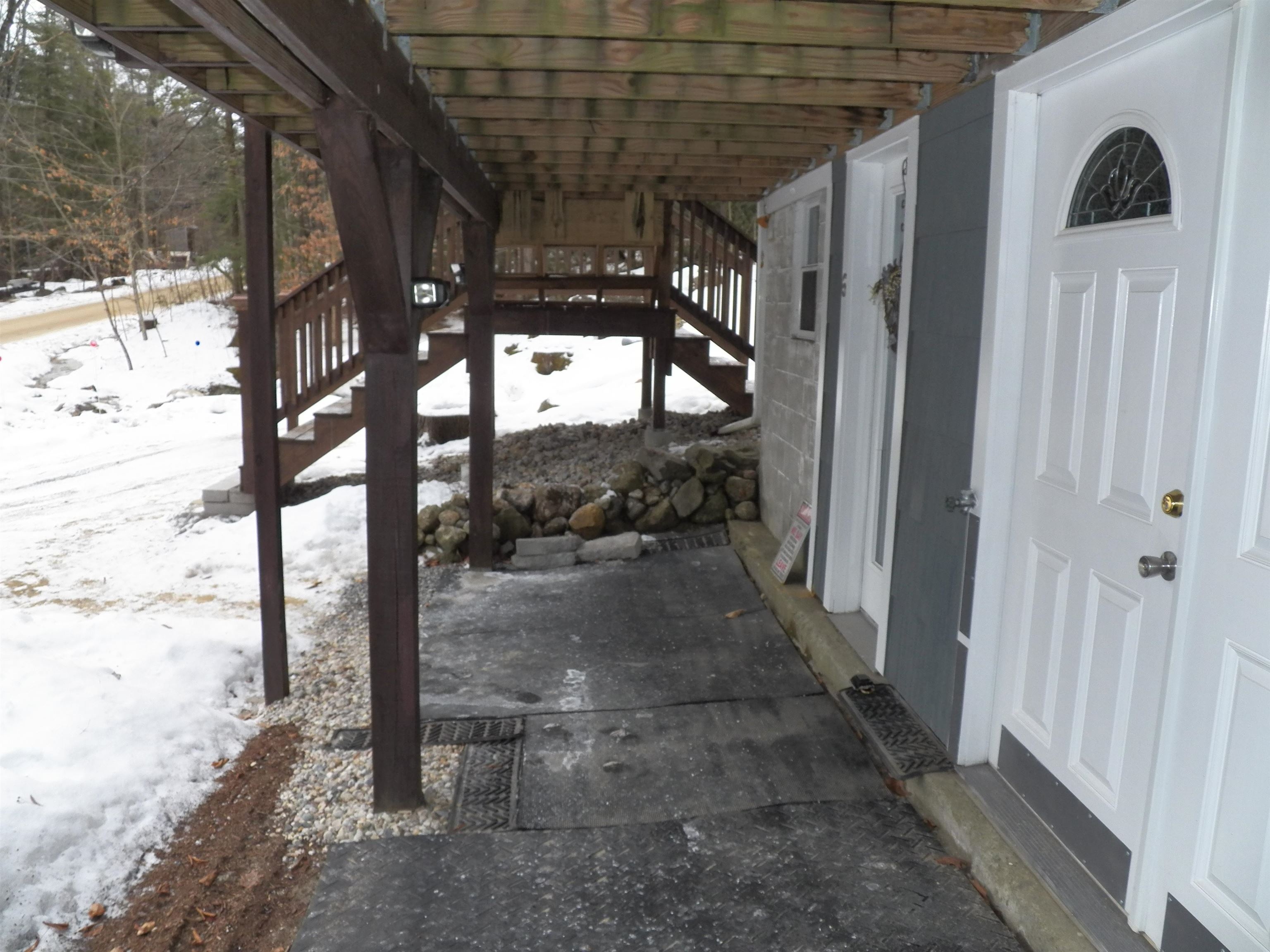 6 Deerpoint Drive