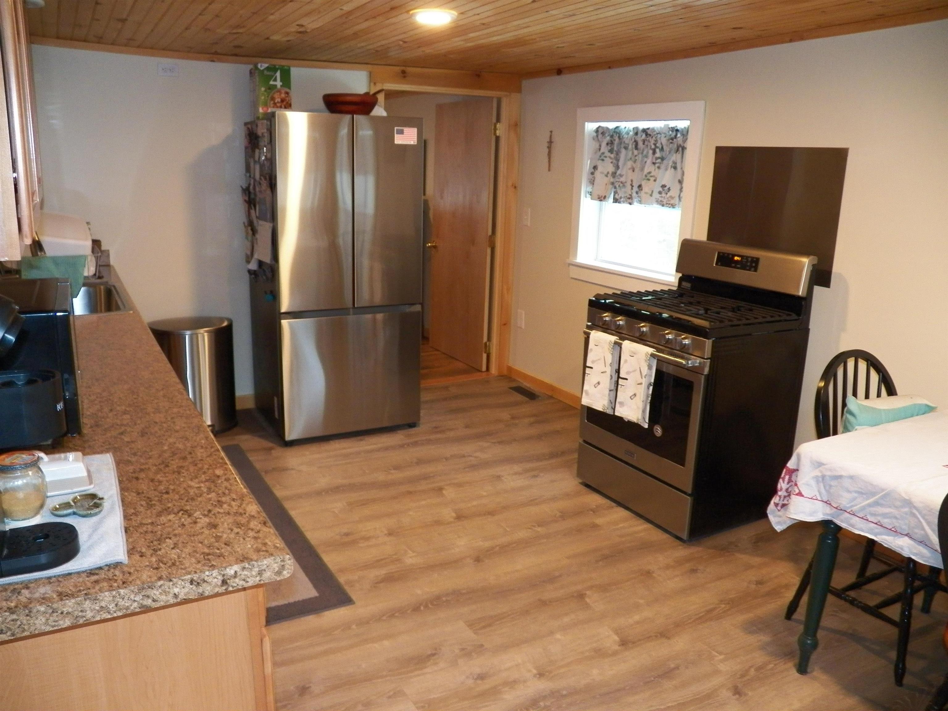 6 Deerpoint Drive