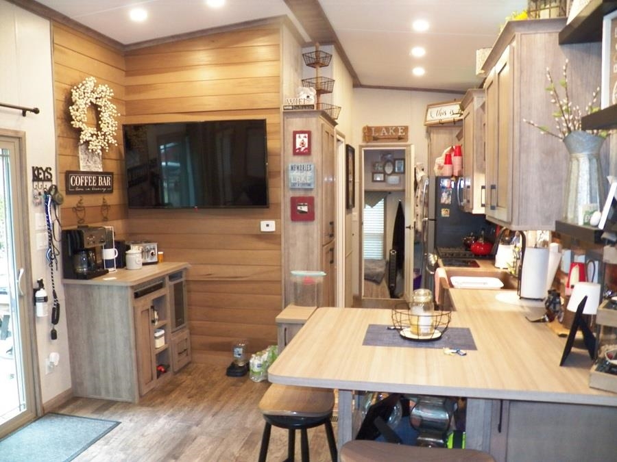 219-12-182 188+ Chocorua Way