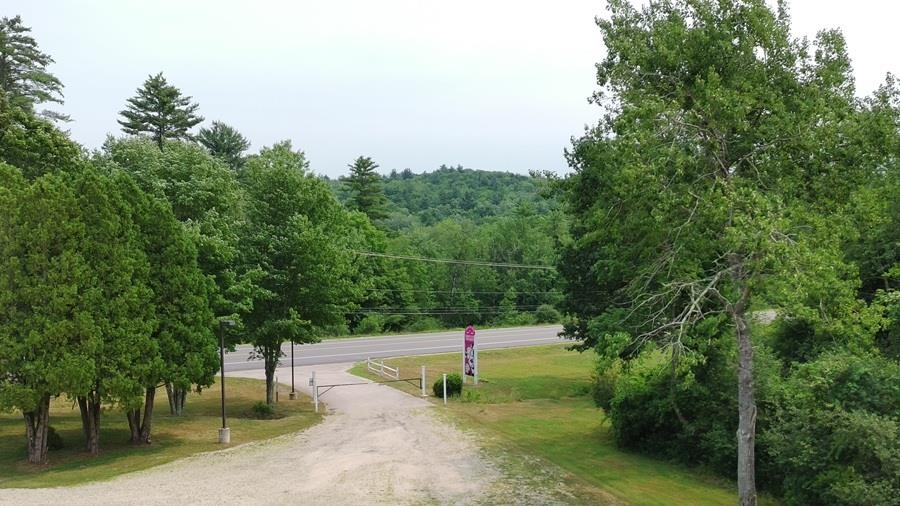 146 Calef Highway