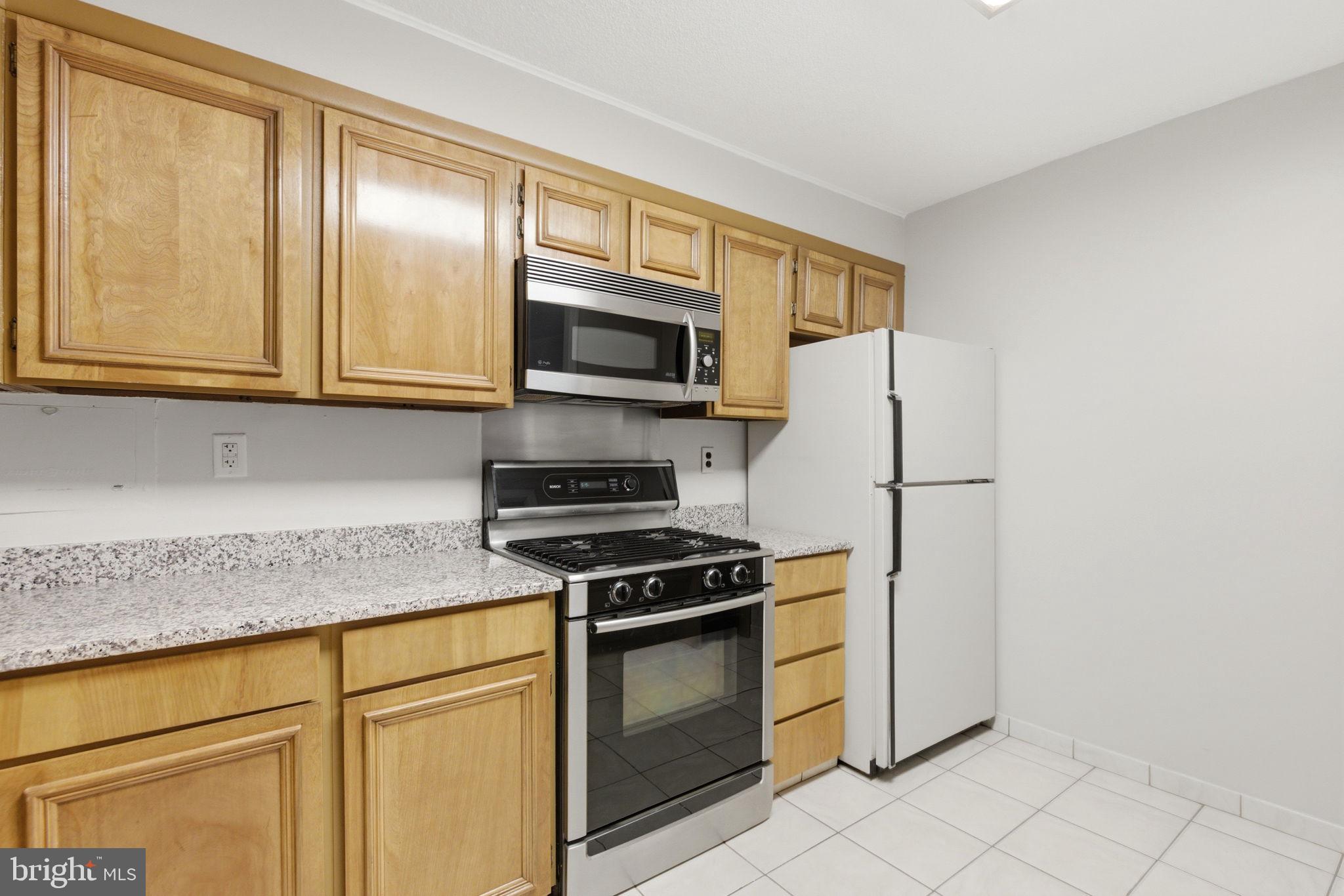 1300 ARMY NAVY DRIVE 815