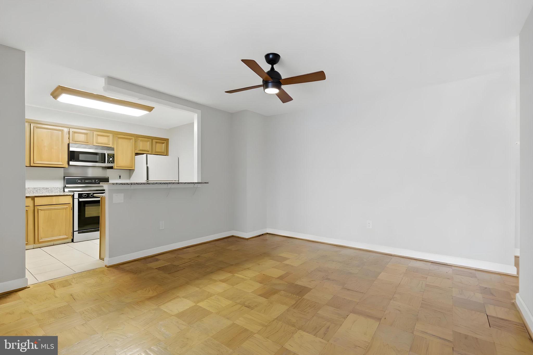 1300 ARMY NAVY DRIVE 815