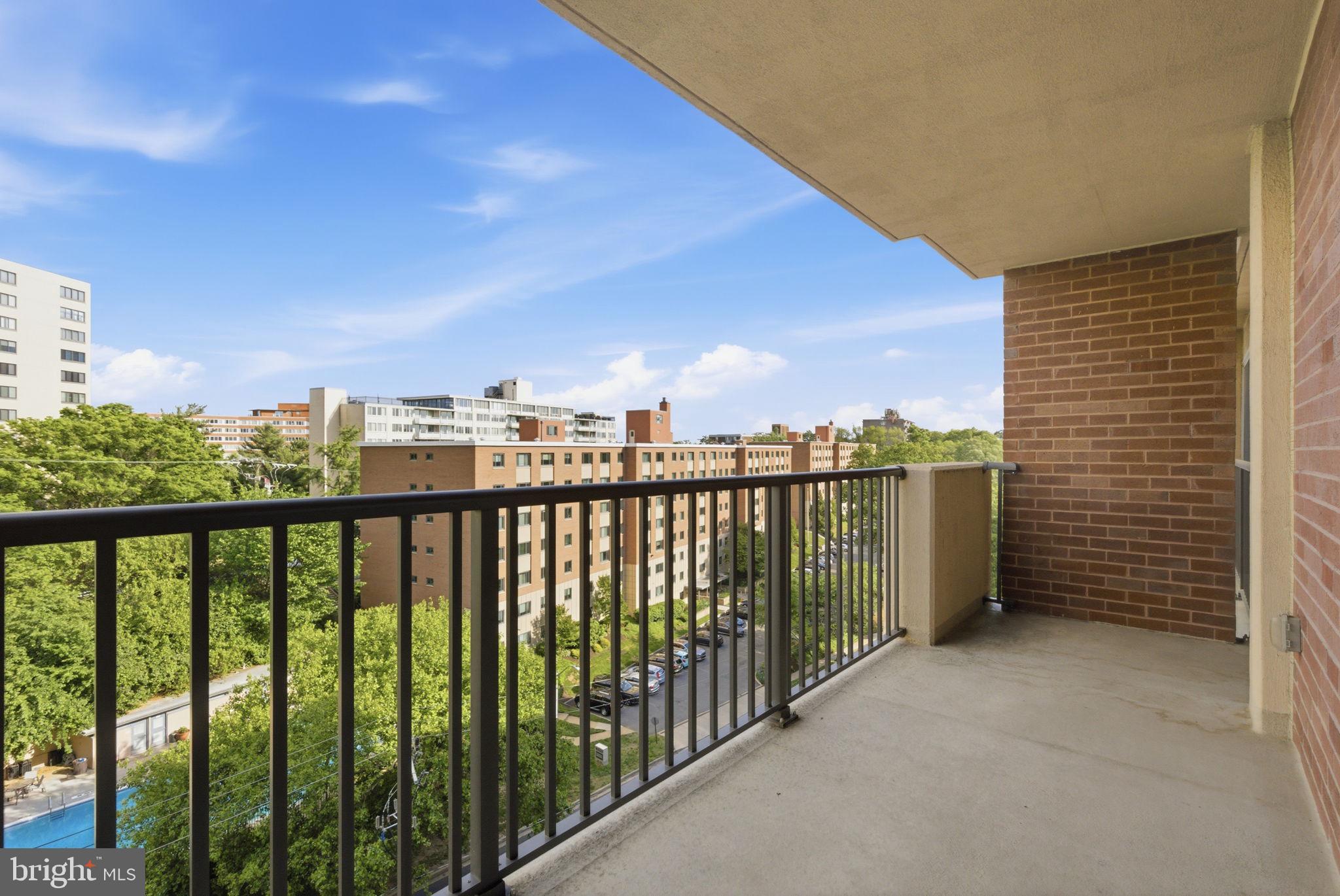 1300 ARMY NAVY DRIVE 815