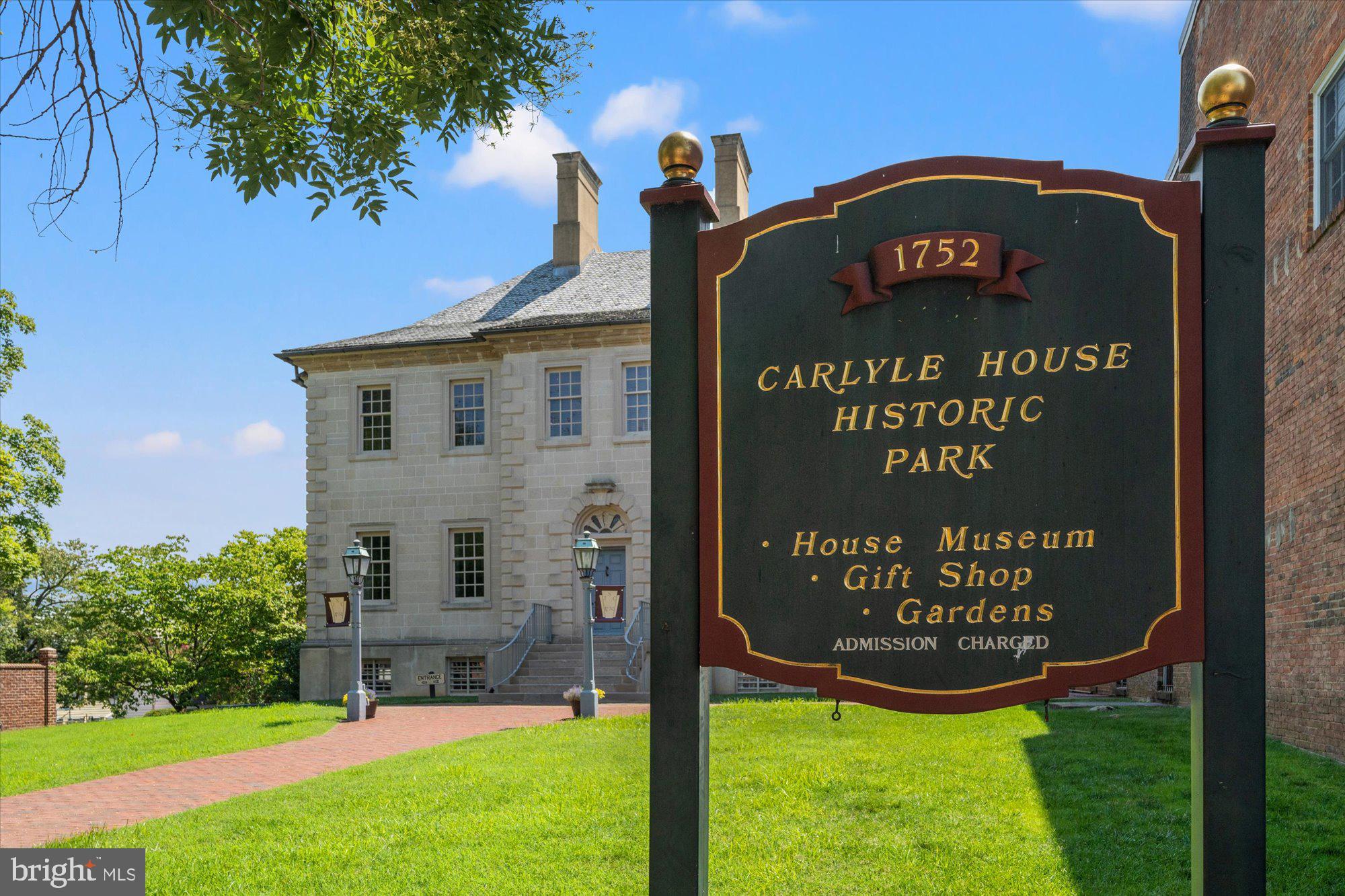 539 S COLUMBUS STREET