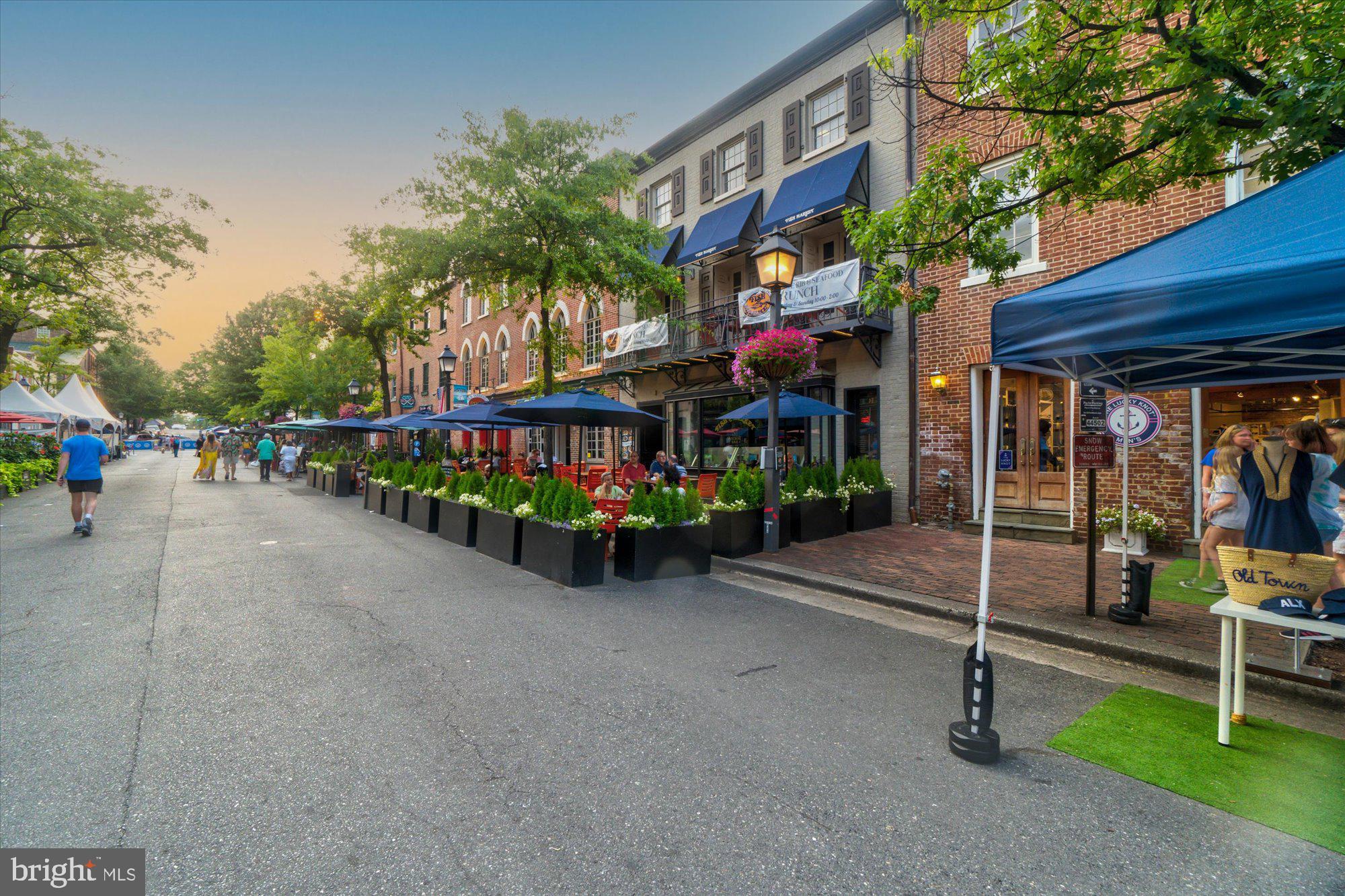 539 S COLUMBUS STREET