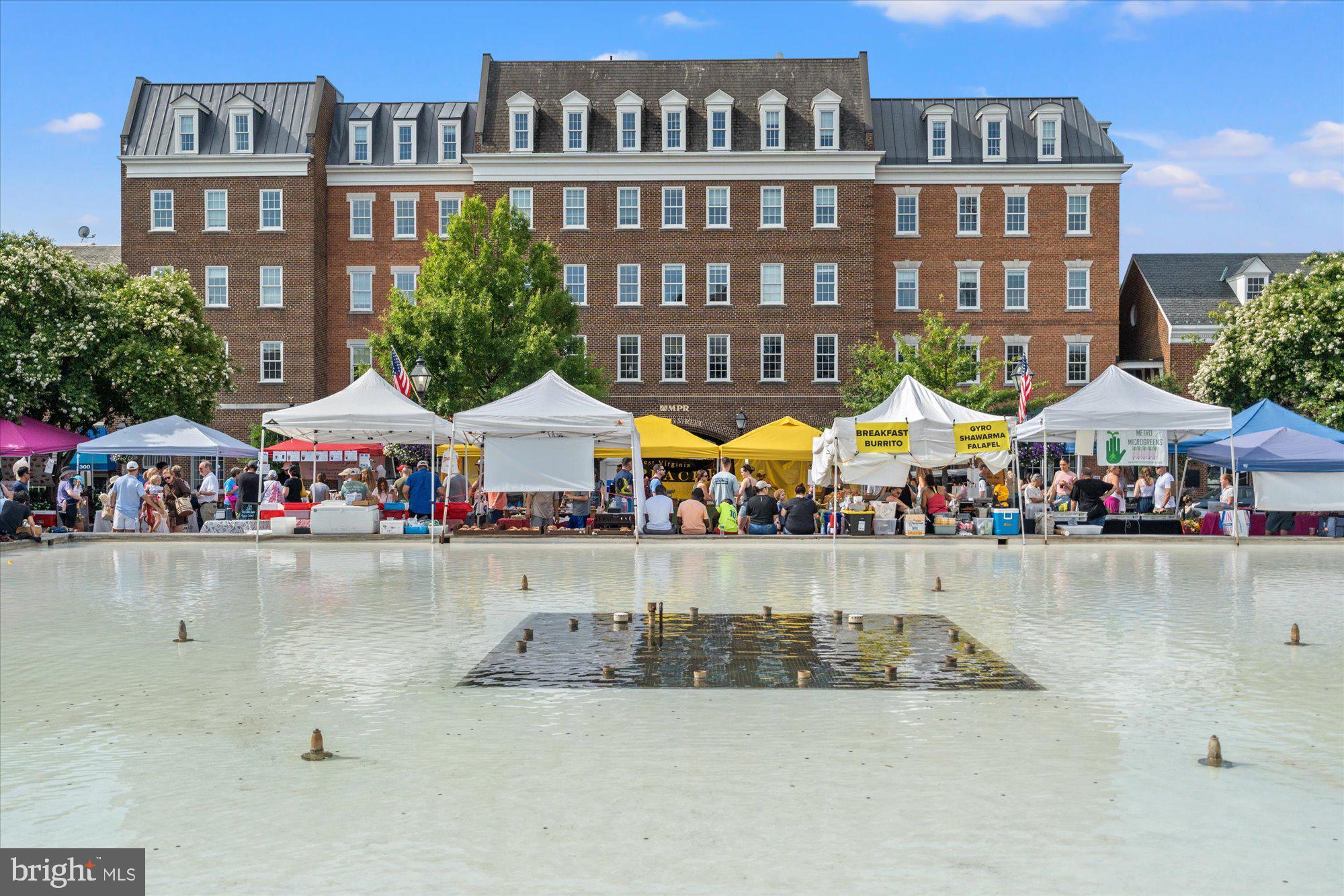 539 S COLUMBUS STREET